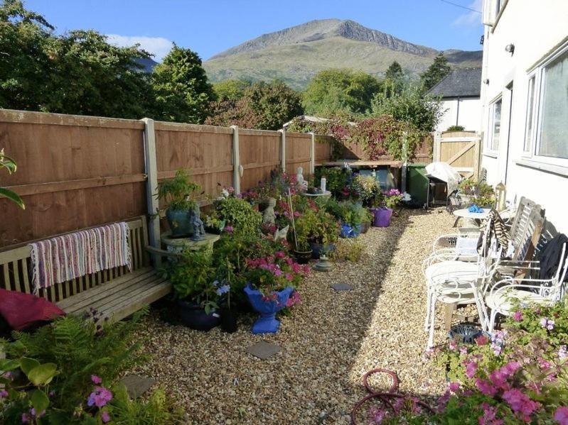 The Coach House Hotel Beddgelert Exterior foto